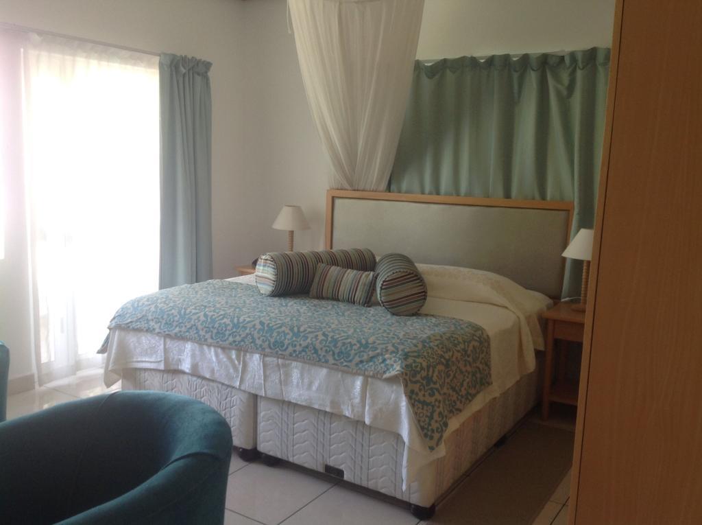 Moonlight Beach Villa Диг Екстериор снимка
